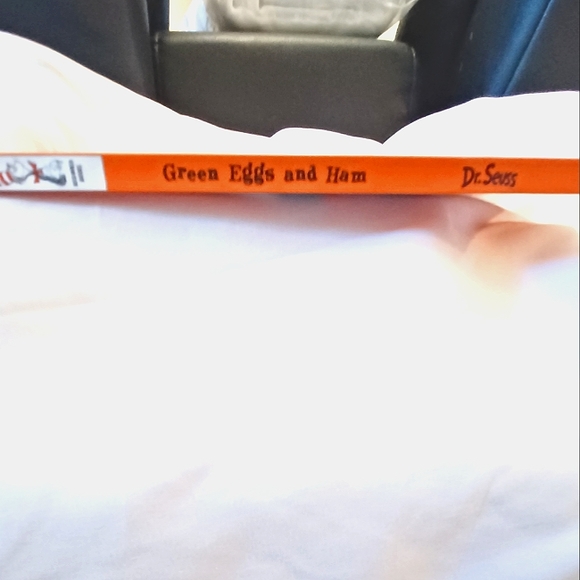 Green Eggs And Ham book ( Dr. Suess) - Picture 2 of 3